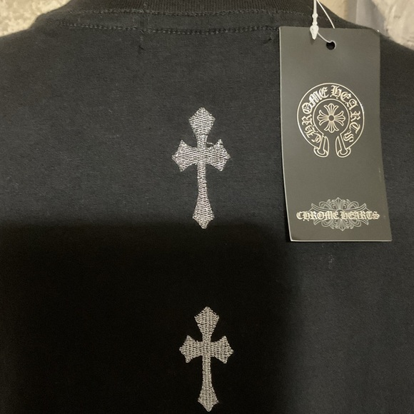 Chrome Hearts Black Tee with White Graphic Vintage Cross - Picture 3 of 11